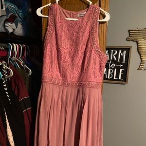 Plus size bridesmaid/prom dress